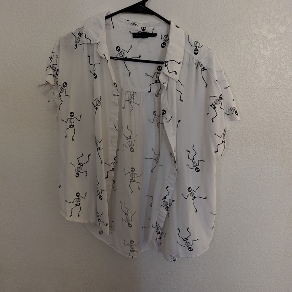 Women's dancing skeleton shirt🌟 - Picture 2 of 2